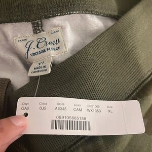 NWT J.Crew Women’s XL, Printed Camo Jogger. Vintage Fleece- SO cozy, BRAND NEW!